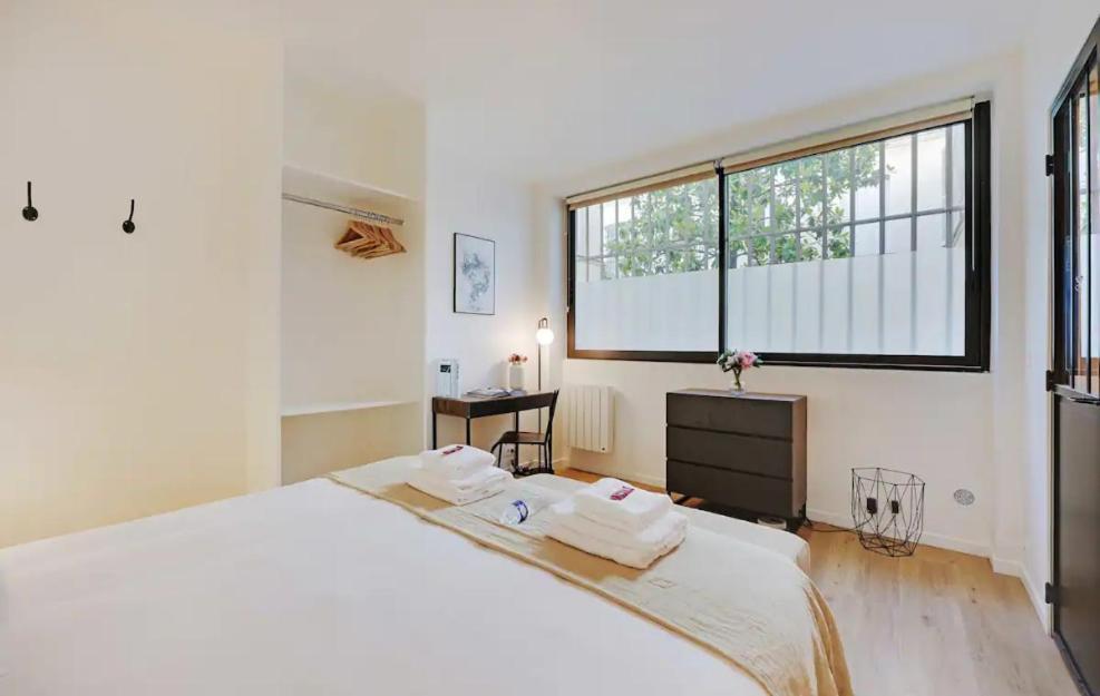 Charming Appartements For 4 People - Le Marais Paris Exterior photo